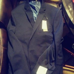 Kenneth Cole 2 piece Full Suit. Never Worn w/h Tag
